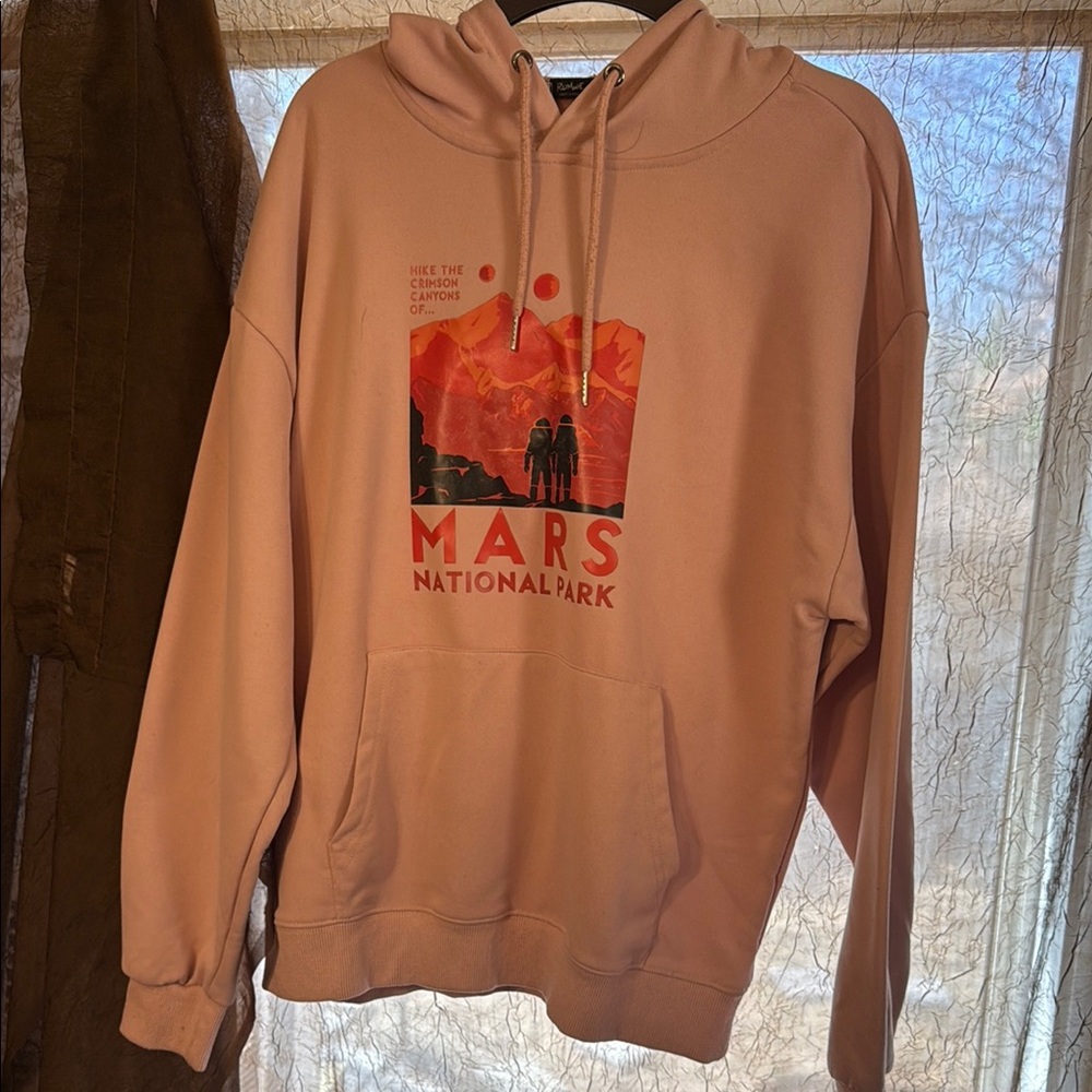 Rumwe Women’s Mars National Park Graphic Hoodie - Pink